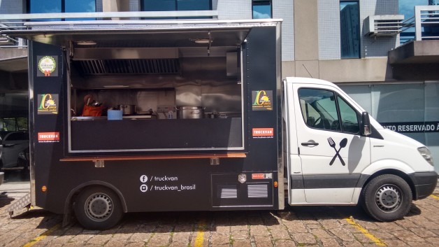 Food truck da Truckvan já foi usado em diversas ações sociais